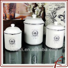 Small size ceramic canister